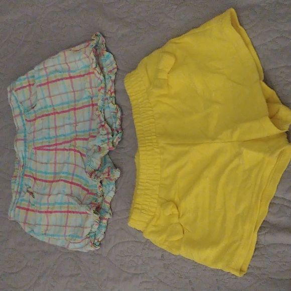 Bundle of 6 toddler girl short pants size 3t - Picture 3 of 4